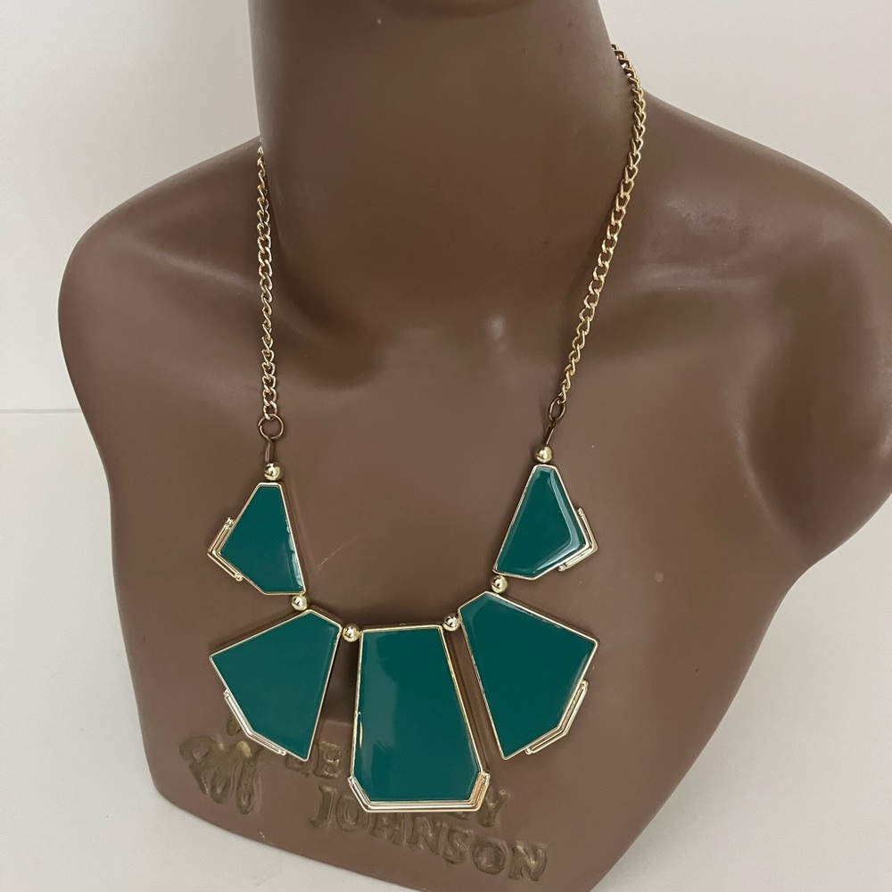 Vintage Geometric Pentagon Chunky Turquoise Necklace